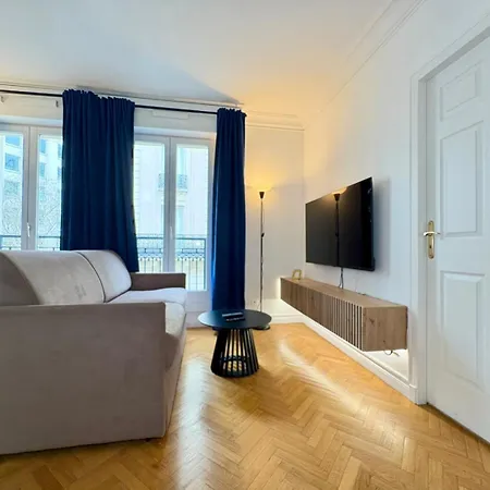 Lauriston - 75016 - Trocadero - Tour Eiffel Daire Paris